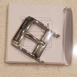 Michael Kors smart watch clasp